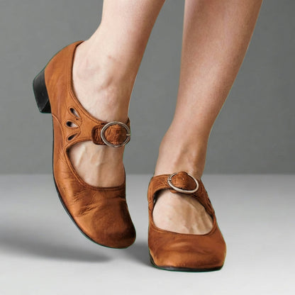 Refined Mary Jane Heeled Shoes with Adjustable Instep Strap