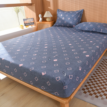 Waterproof geometric fitted sheet with elastic corners