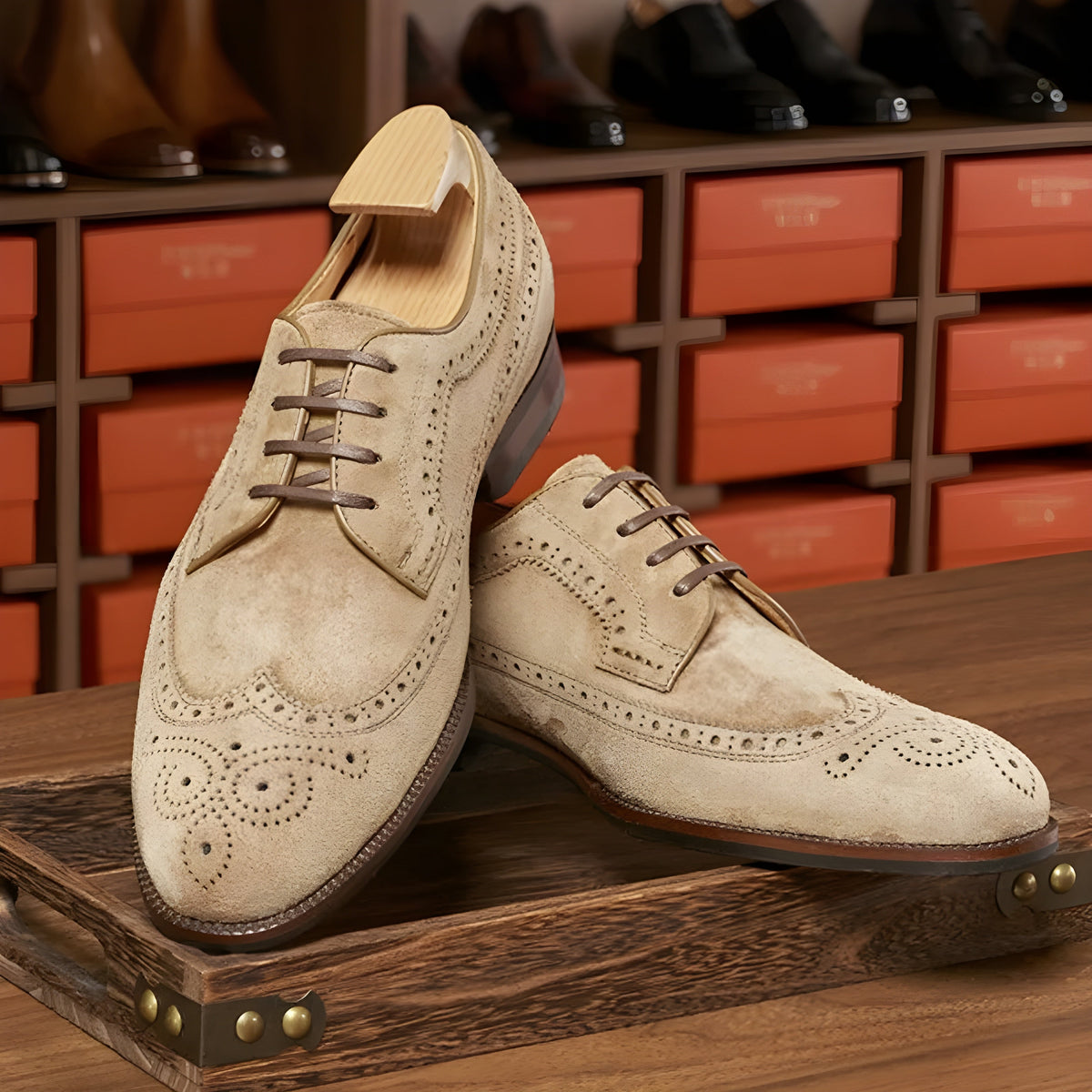 Román Suede Brogues