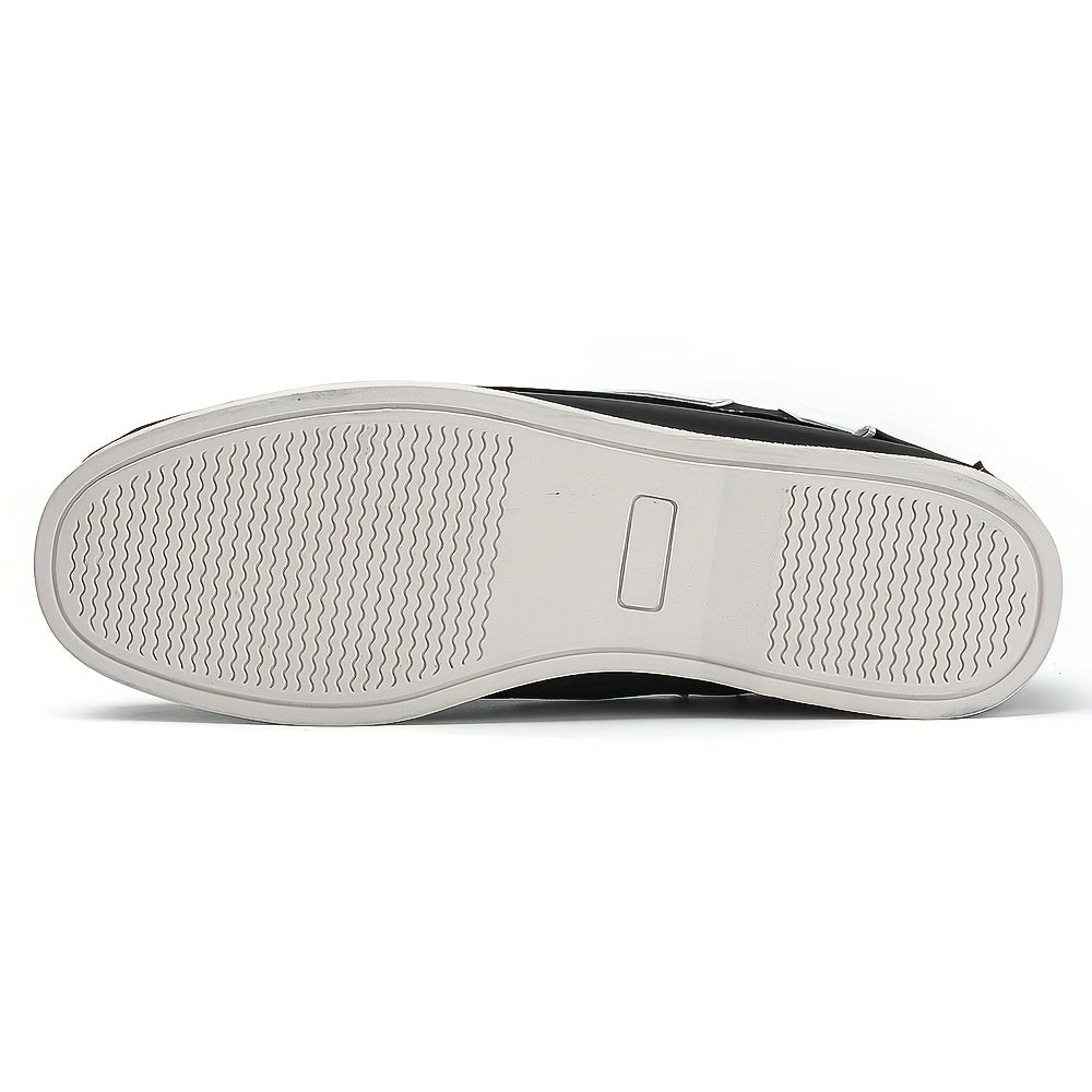 Thomas Leather Slip-On Boat Shoes – Color-Blocked Low-Top Design